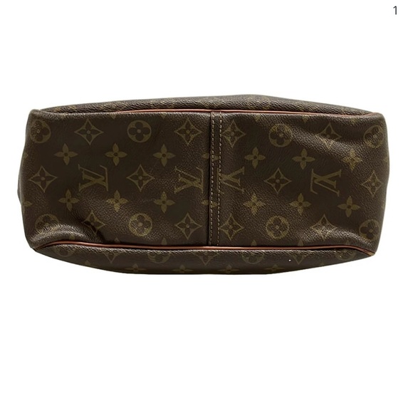 Authentic Louis Vuitton  Monogram crossbody bag - Picture 5 of 10